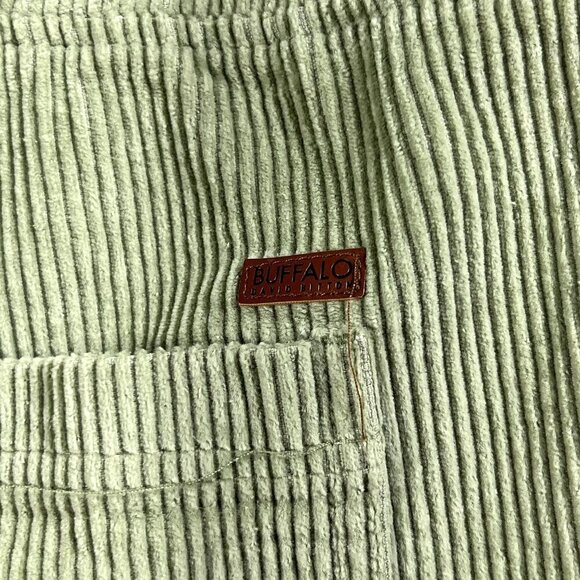 Buffalo David Bitton Mens L Sage Green Corduroy Haiden Shorts Summer Minimalist - Picture 6 of 16